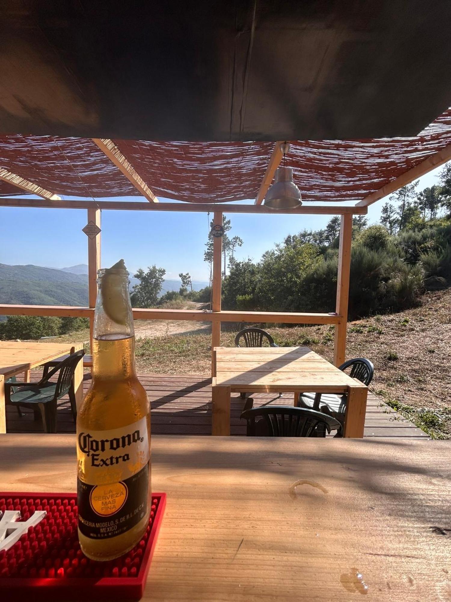 Monkey Tiny Barnhouse With Amazing Views! Villa Folhadosa Dış mekan fotoğraf