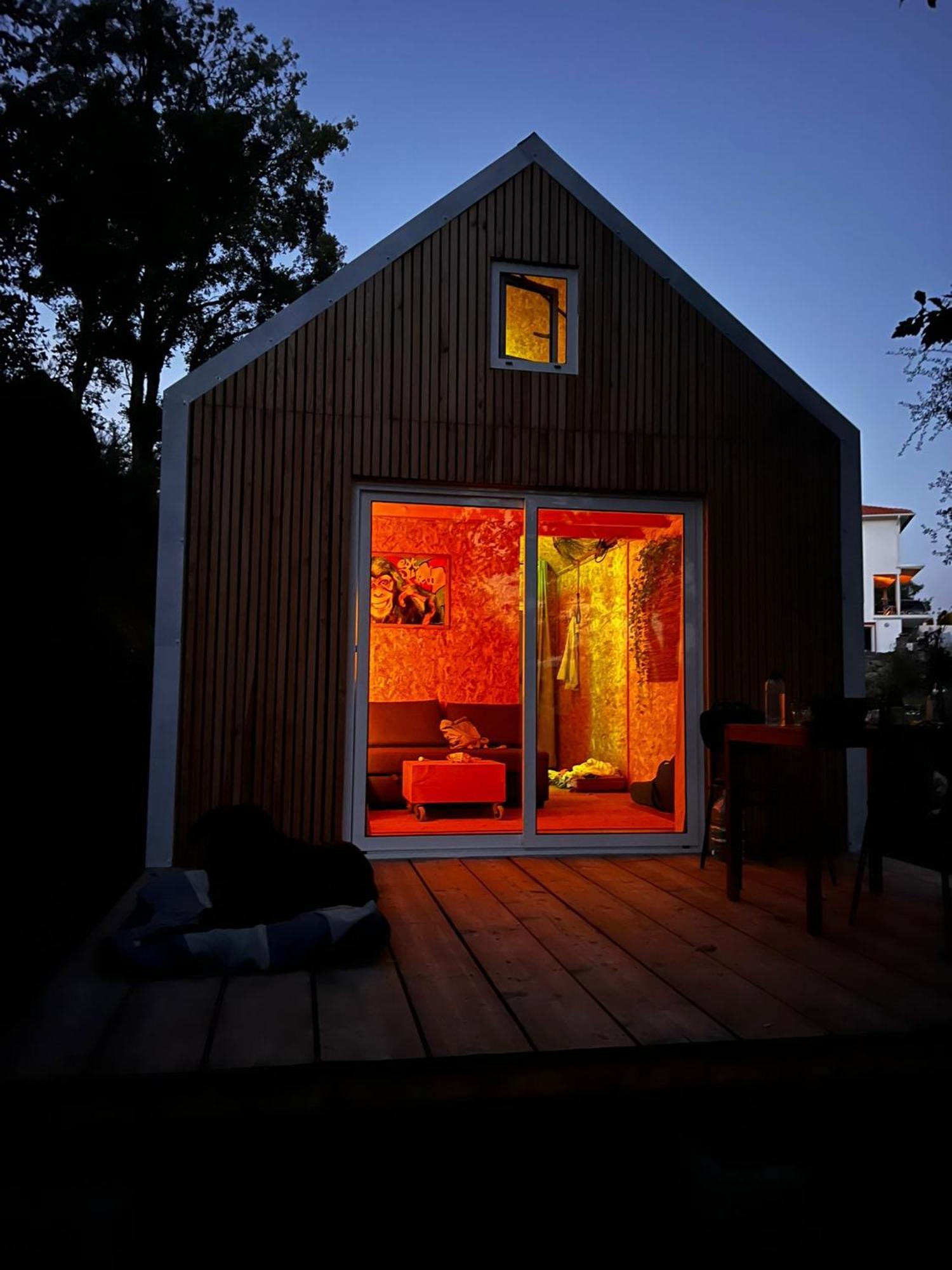 Monkey Tiny Barnhouse With Amazing Views! Villa Folhadosa Dış mekan fotoğraf